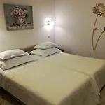 酒店 维拉蒂娜酒店 Arbanija