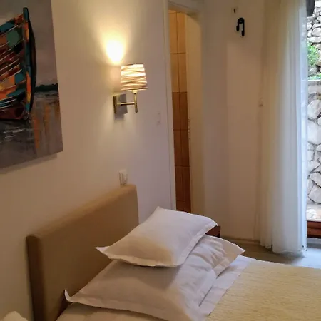 Hotel Tina 3*