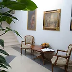 Ξενοδοχείο Tina 3*