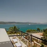 Ξενοδοχείο Tina Arbanija