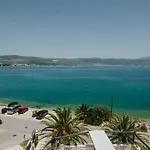 Tina Ξενοδοχείο 3*