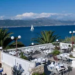 Tina 3* Arbanija