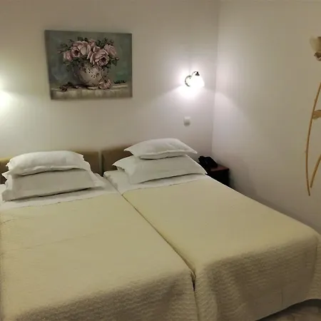 Tina Hotel Arbanija